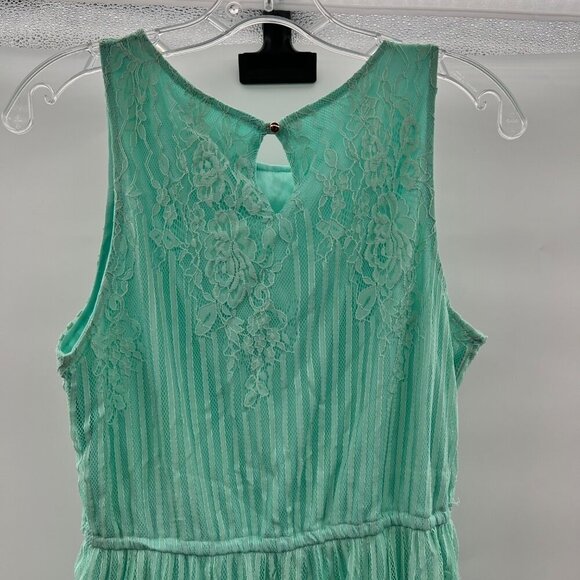 Xhilaration Women's Lace Sleeveless A-Line Dress Green Size Medium Above Knee - Picture 7 of 9